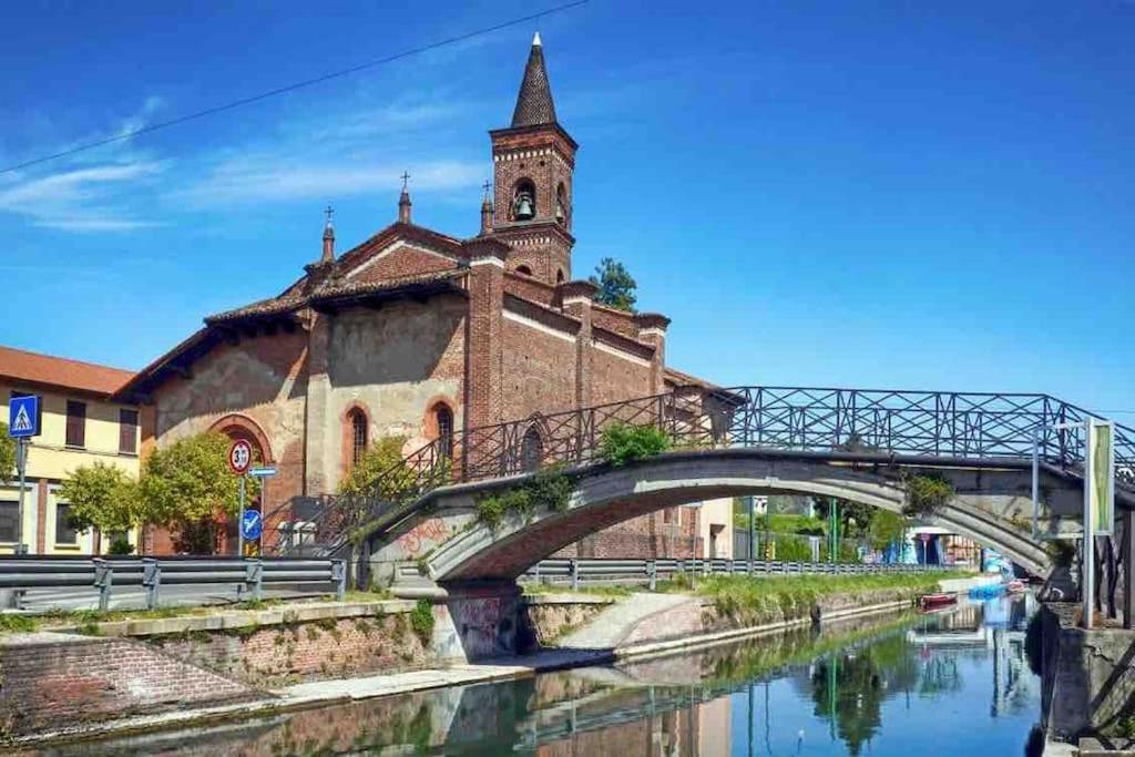 מילאנו Lovely Apartment Navigli מראה חיצוני תמונה